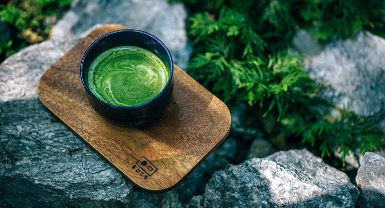 Japanese Matcha Farming And Organic Matcha Green Tea Powder